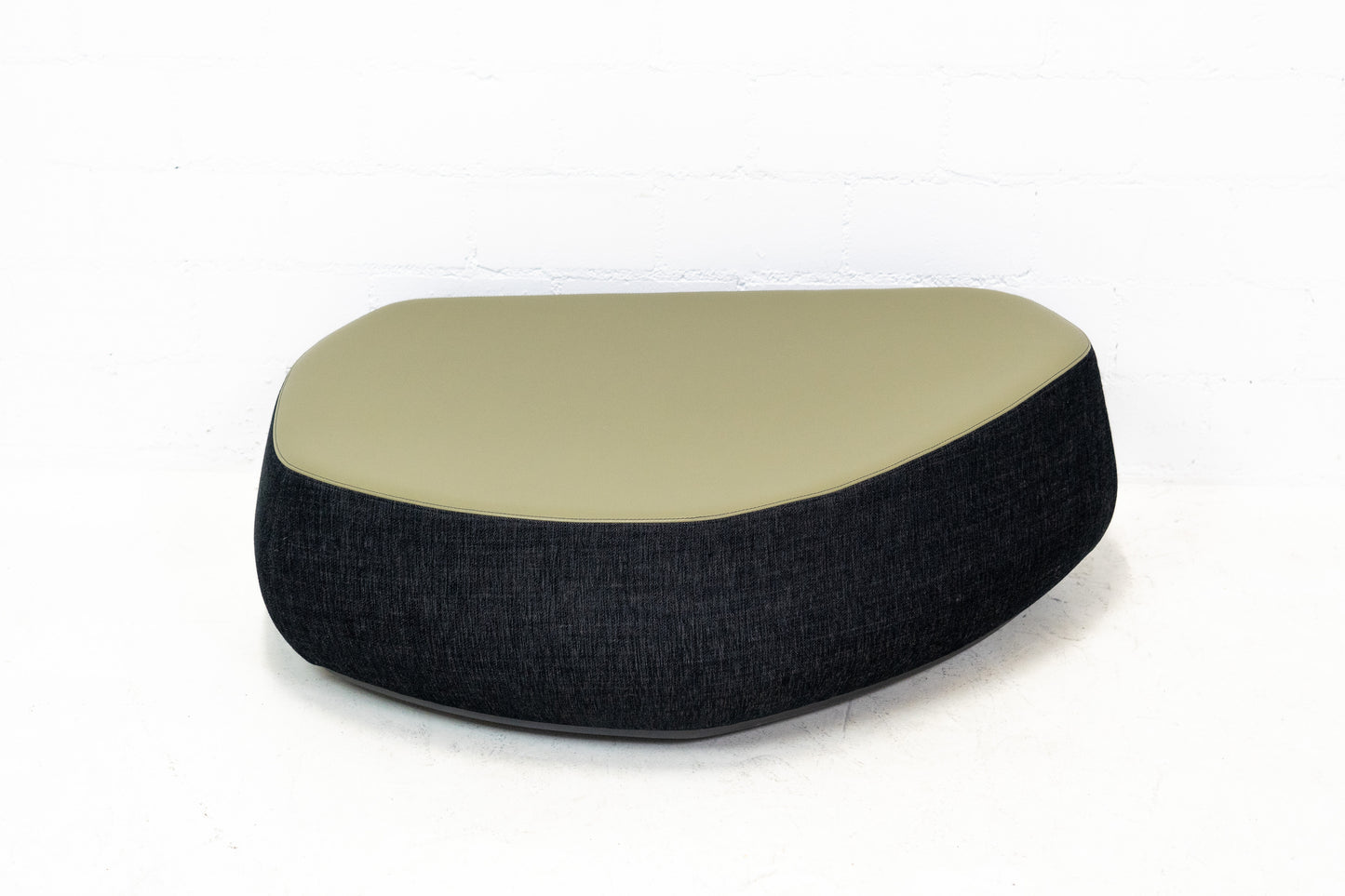 Moroso Fjord Hocker Nr. 4