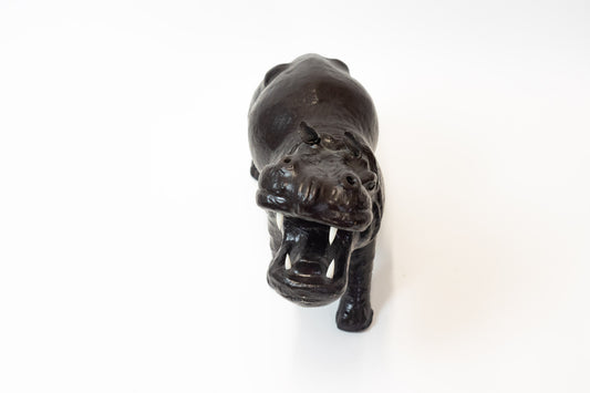 Nilpferd Skulptur