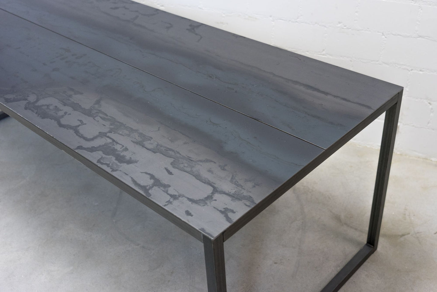 Silvio Rohrmoser Walzstahltisch