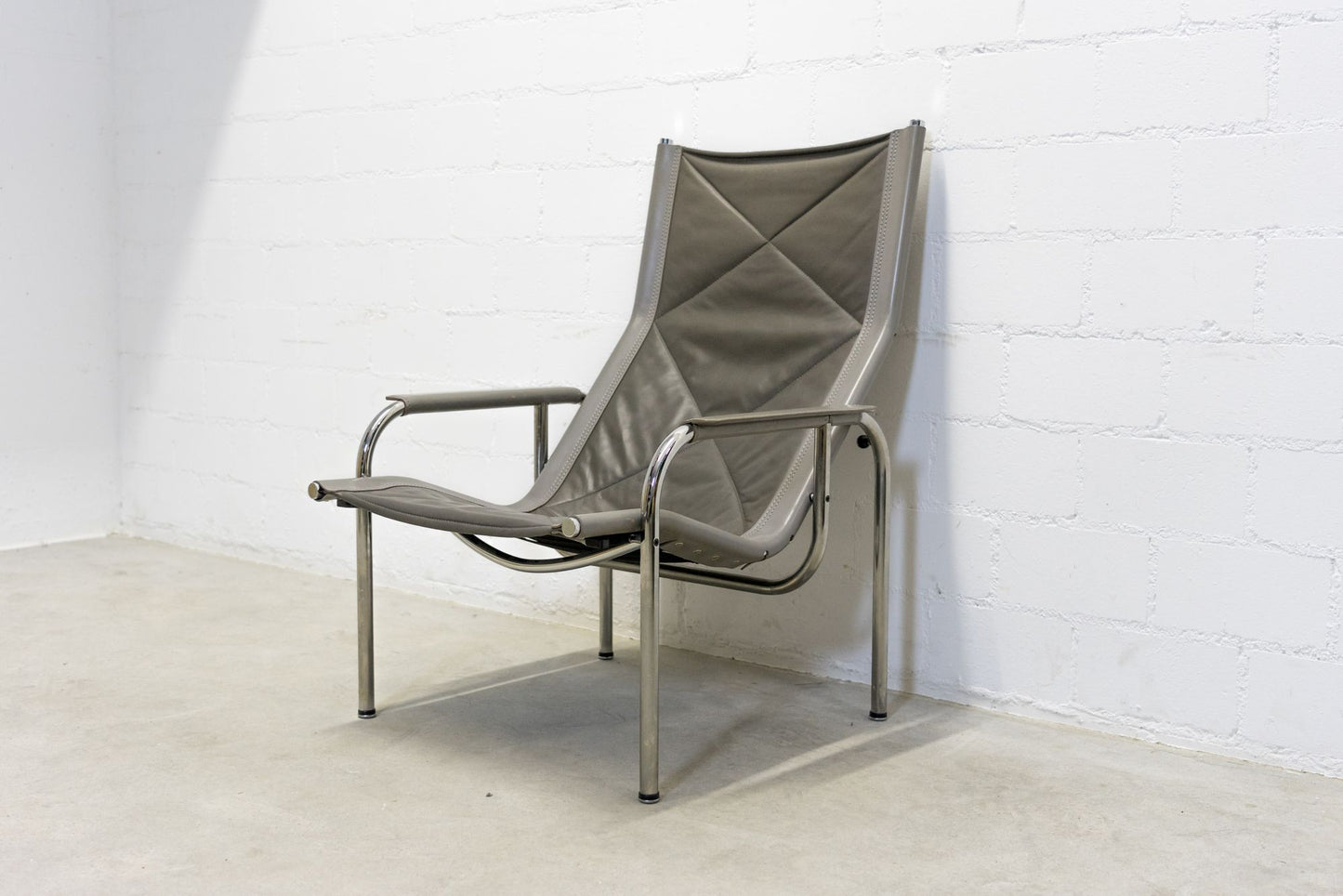 Strässle Hochlehner Hans Eichenberger mit Hocker Nr. 18