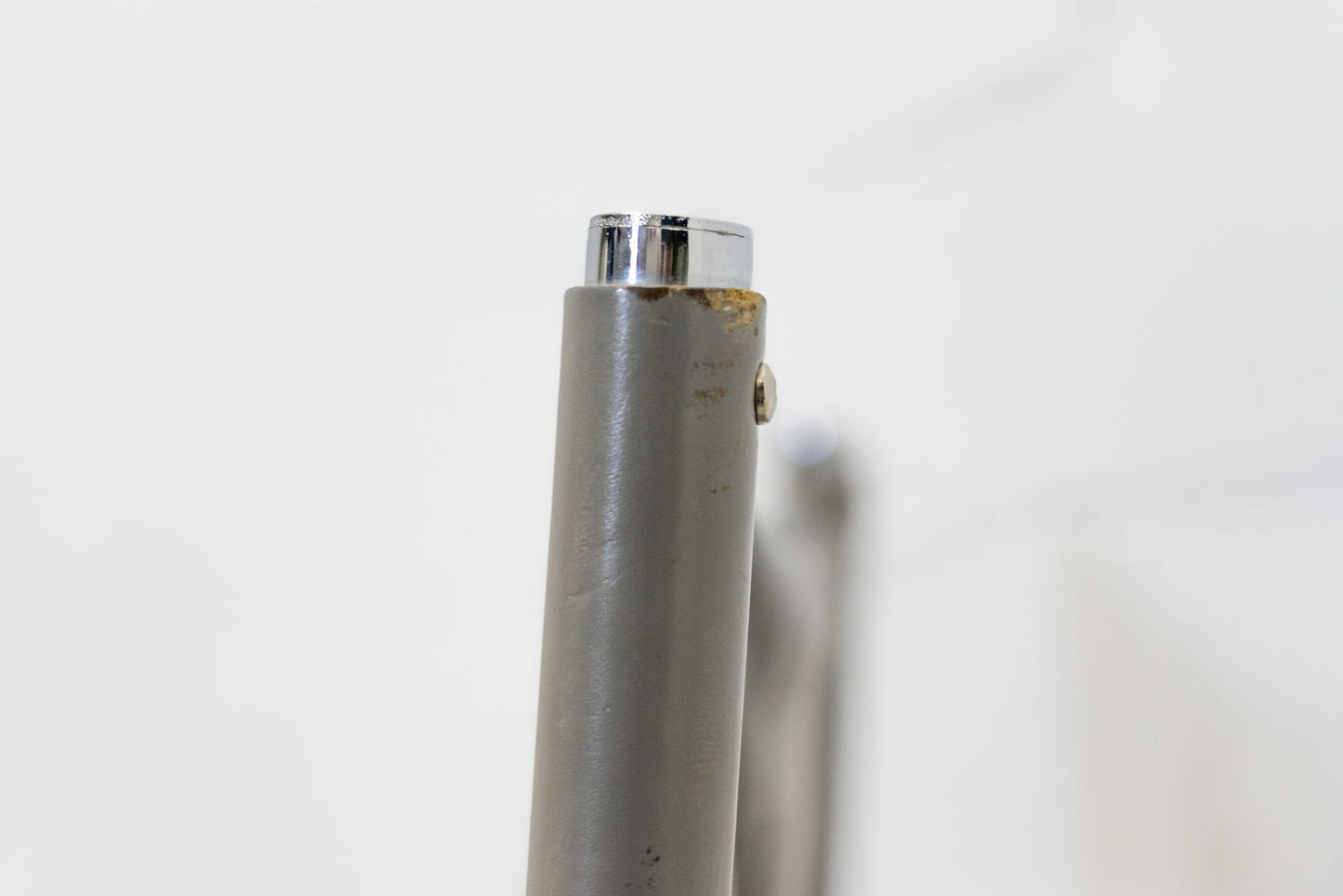 Strässle Hochlehner Hans Eichenberger mit Hocker Nr. 18