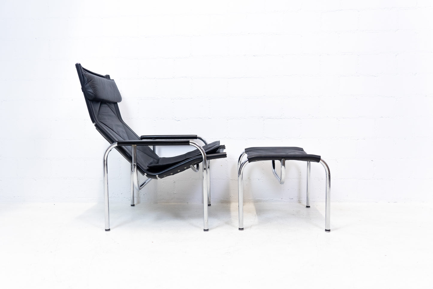 Strässle Eichenberger Hochlehner mit Hocker Nr. 31