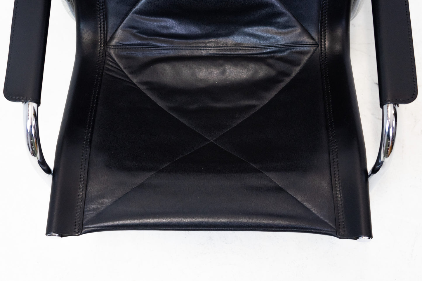 Strässle Eichenberger Hochlehner mit Hocker Nr. 31