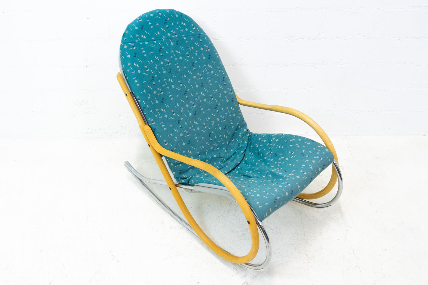 Strässle Nonna Schaukelstuhl Paul Tuttle Nr. 26