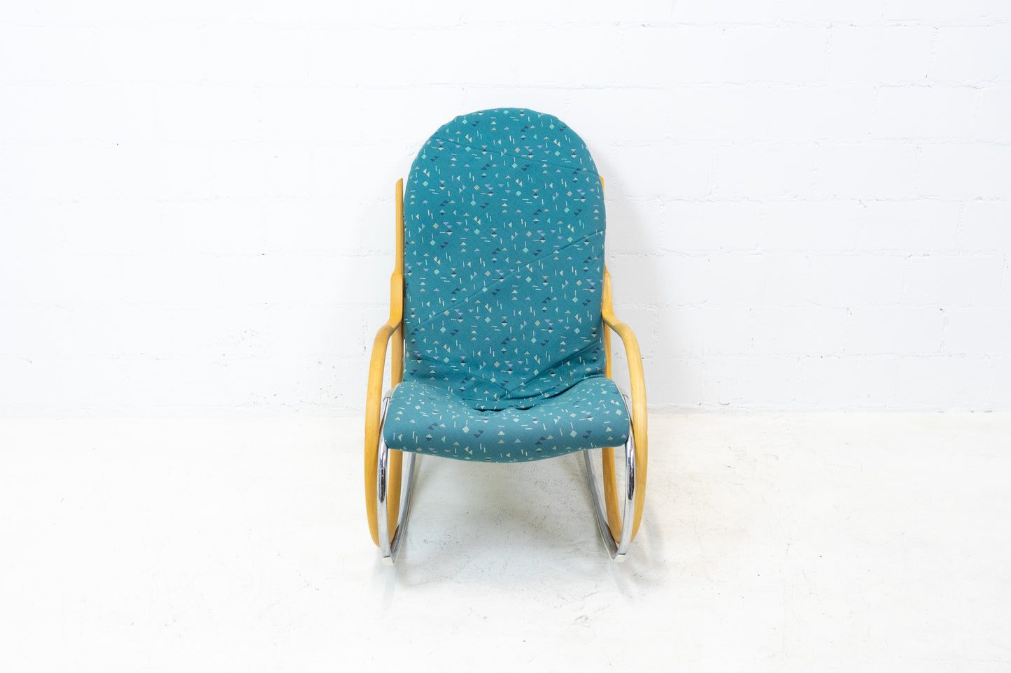 Strässle Nonna Schaukelstuhl Paul Tuttle Nr. 26