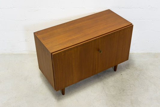 Swiss-Form Teak Kommode