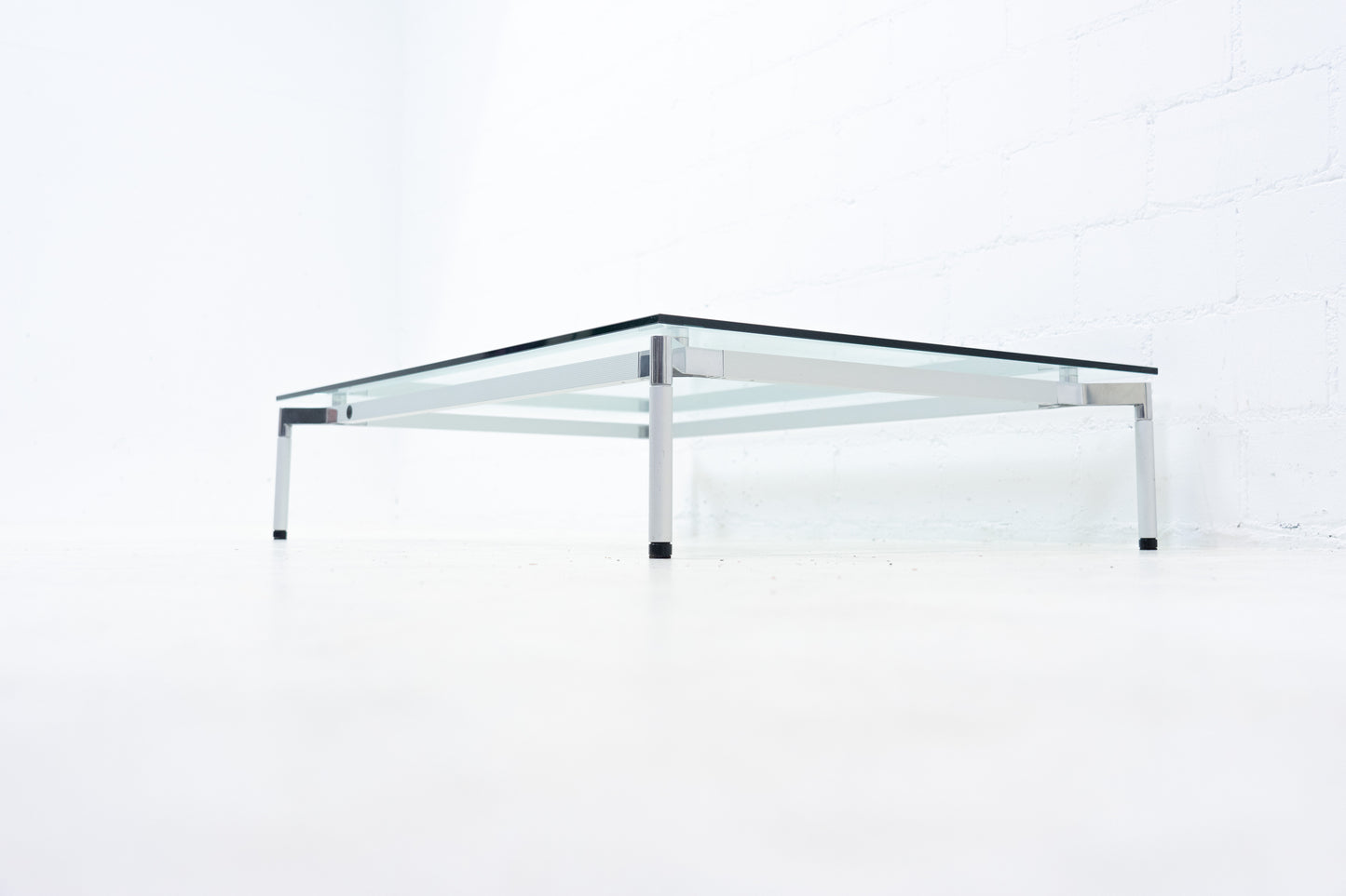 Team by Wellis Glastisch Nr. 1