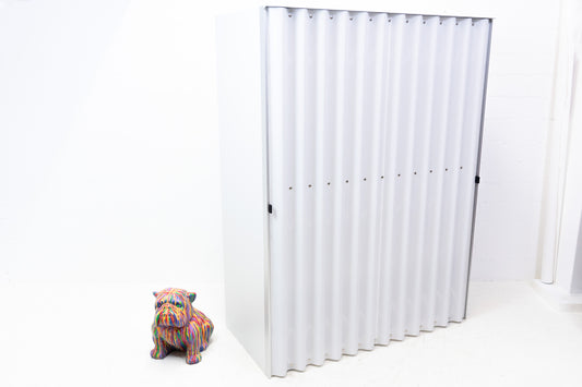 Thut Faltvorhang-Schrank Nr. 11