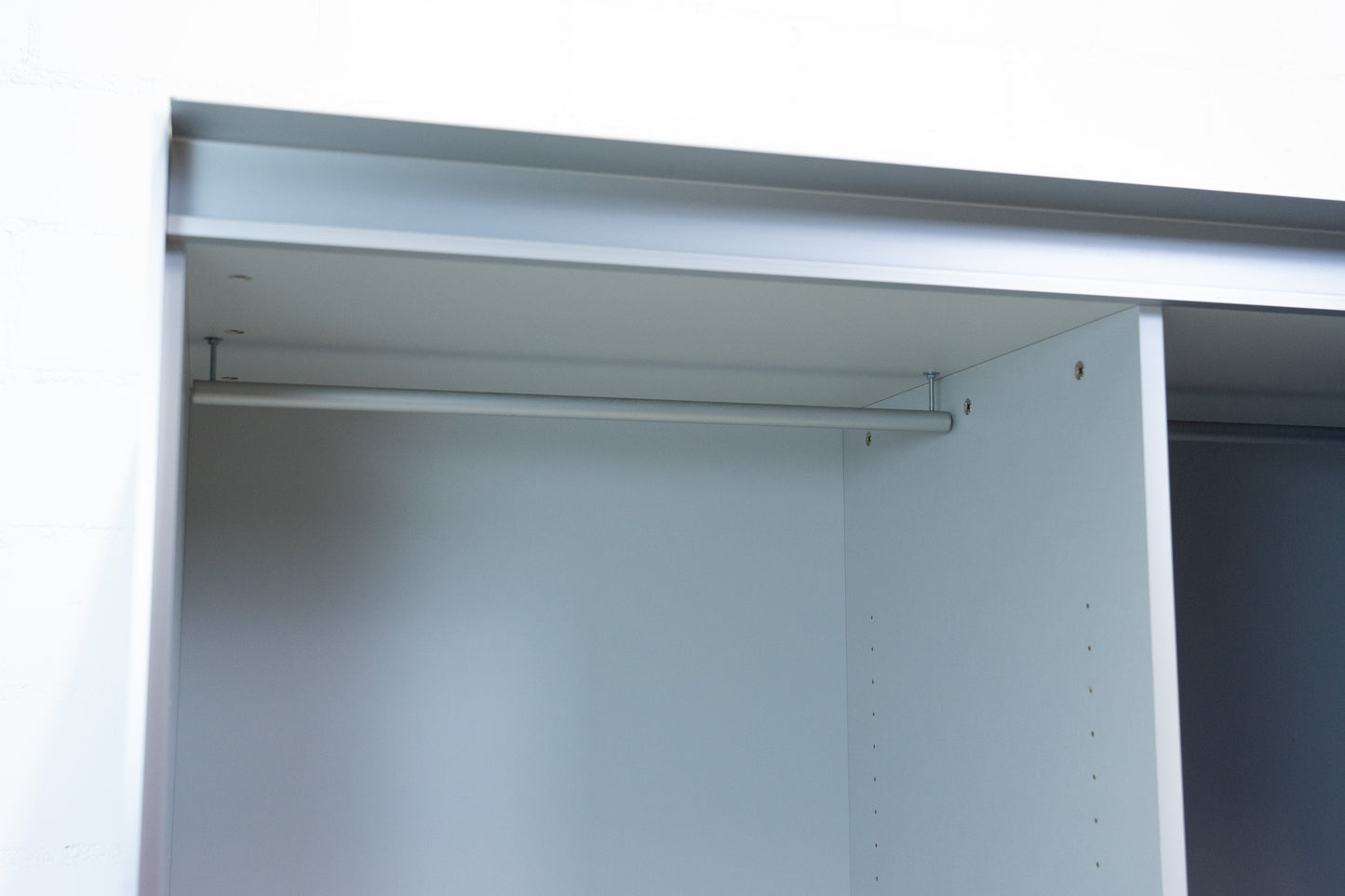 Thut Faltvorhang-Schrank Nr. 13