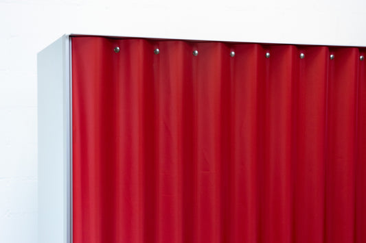 Thut Faltvorhang-Schrank Nr. 14