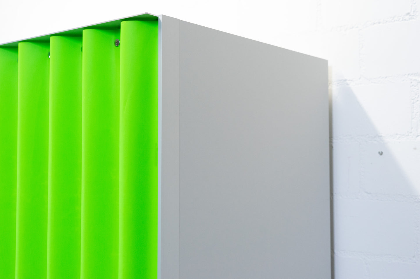 Thut Faltvorhang-Schrank Nr. 16