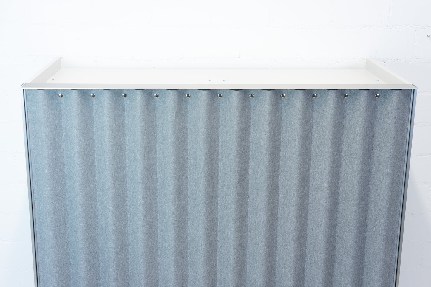 Thut Faltvorhang-Schrank Nr. 6