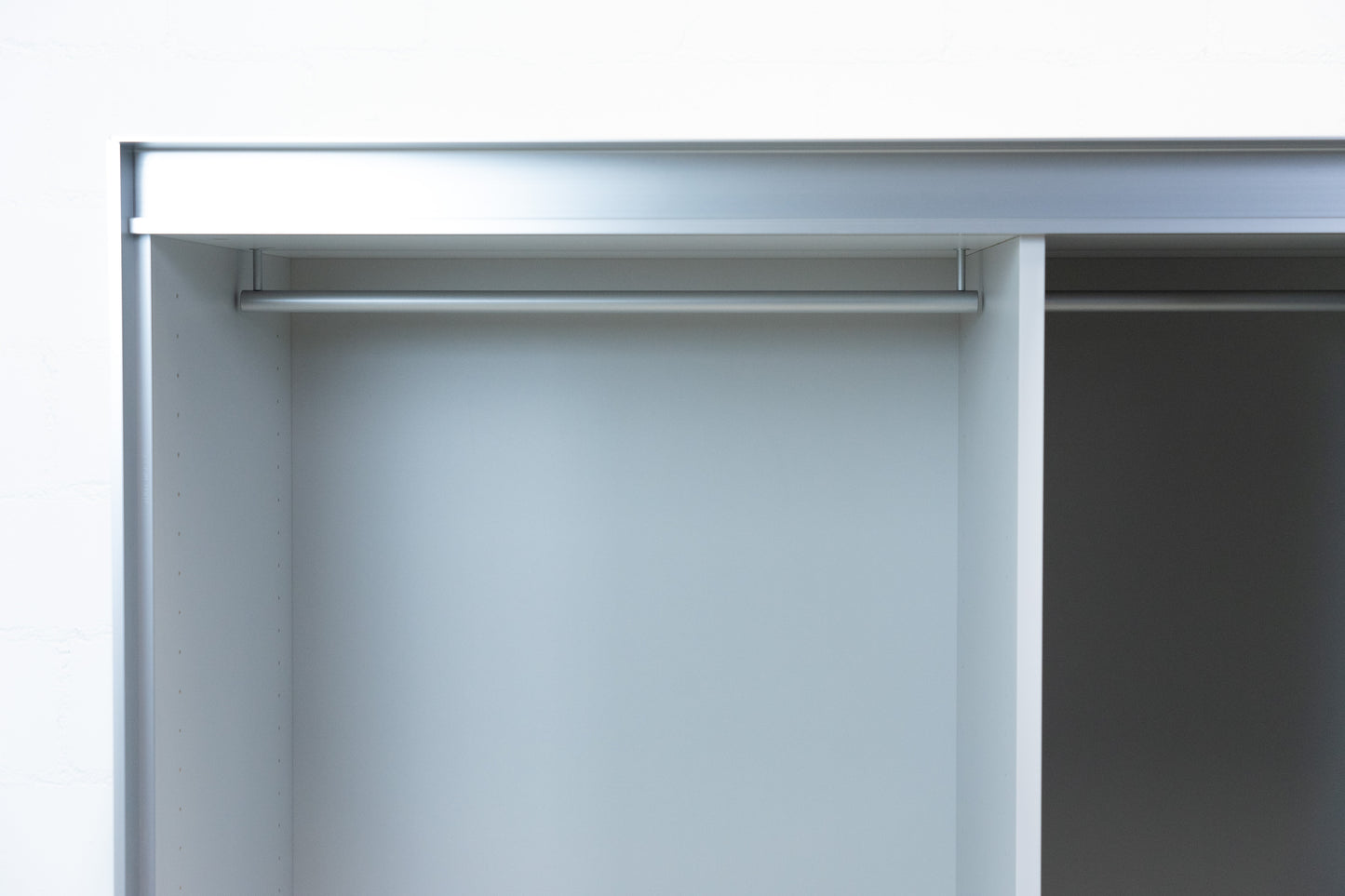 Thut Faltvorhang-Schrank Nr. 6