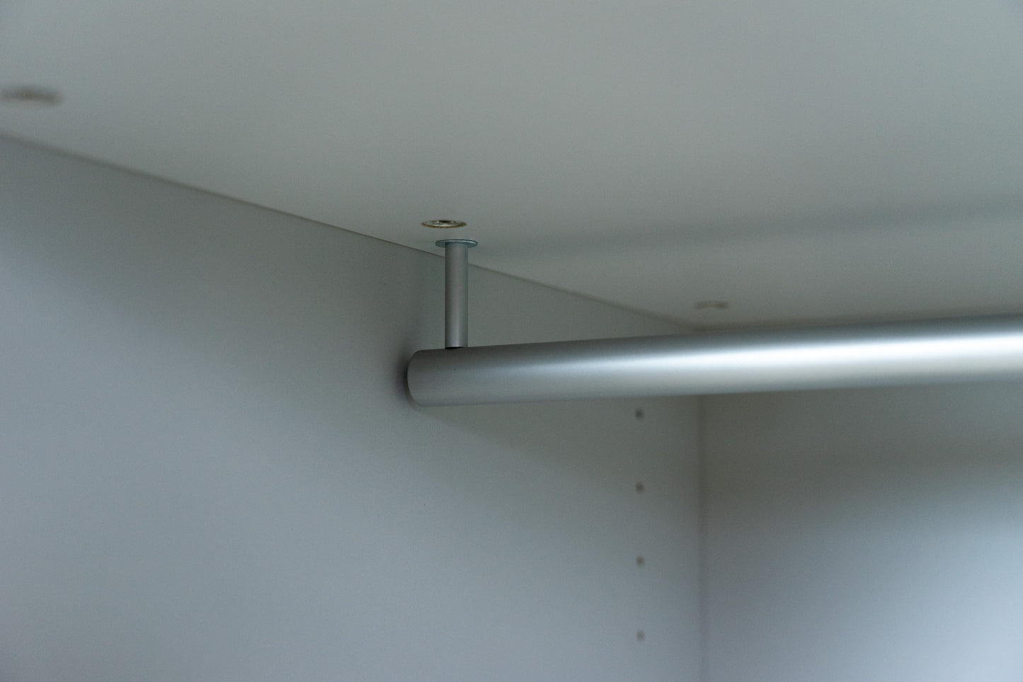 Thut Faltvorhang-Schrank Nr. 6