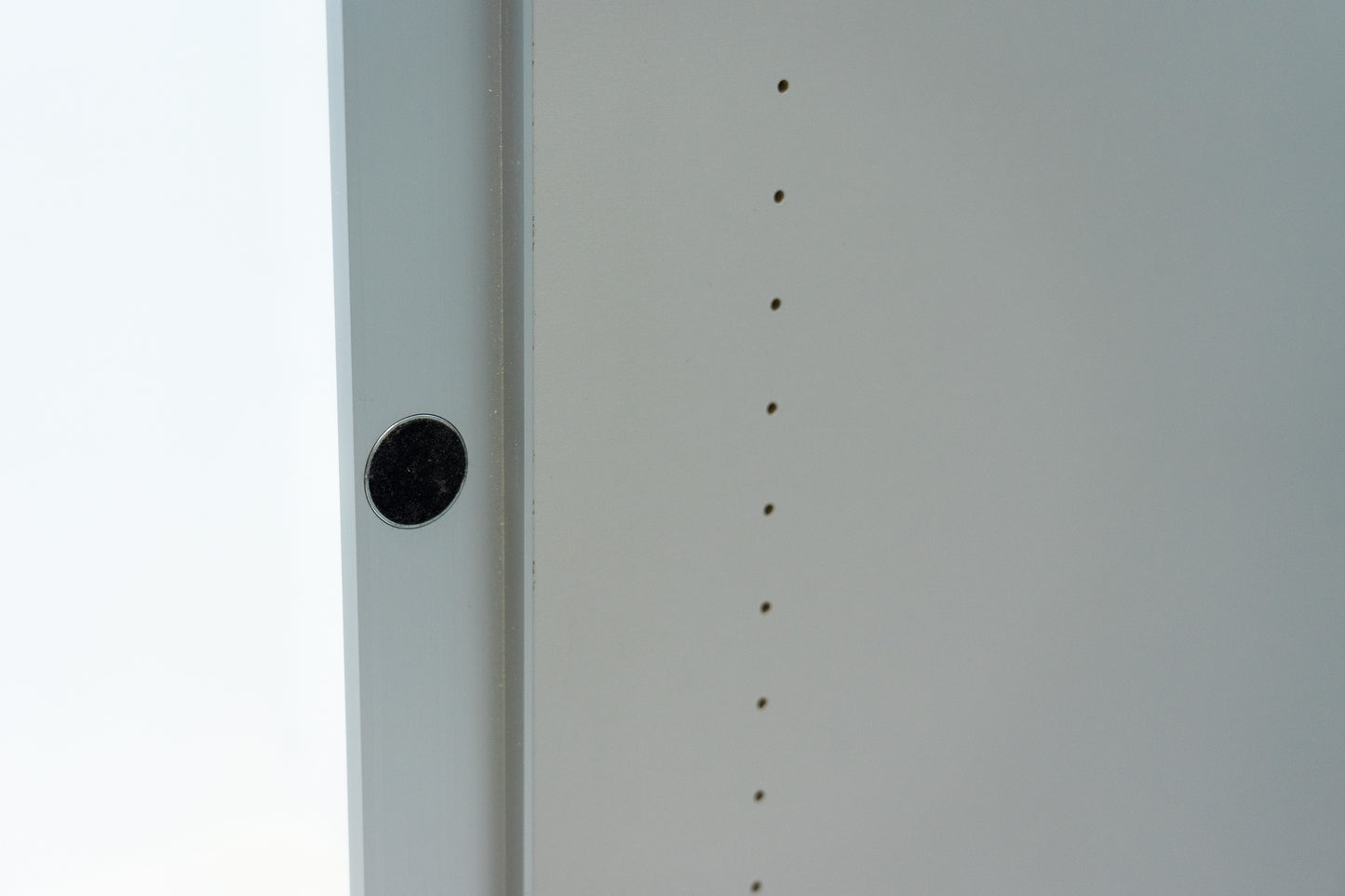 Thut Faltvorhang-Schrank Nr. 6