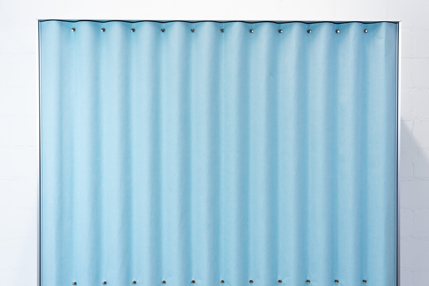 Thut Faltvorhang-Schrank Nr. 7