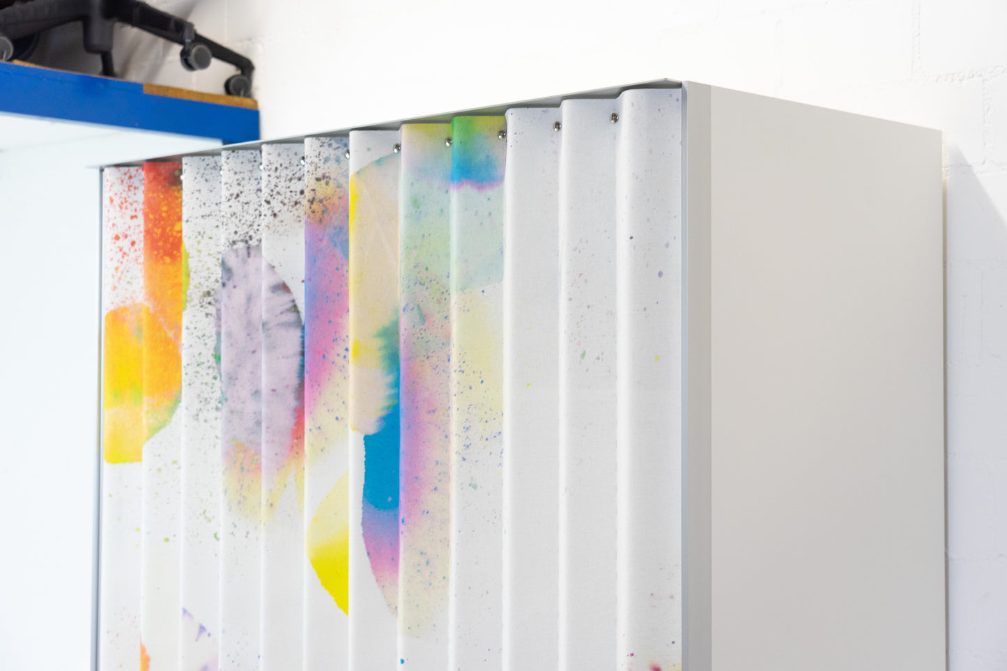 Thut Faltvorhang-Schrank Nr. 8 Claudia Caviezel