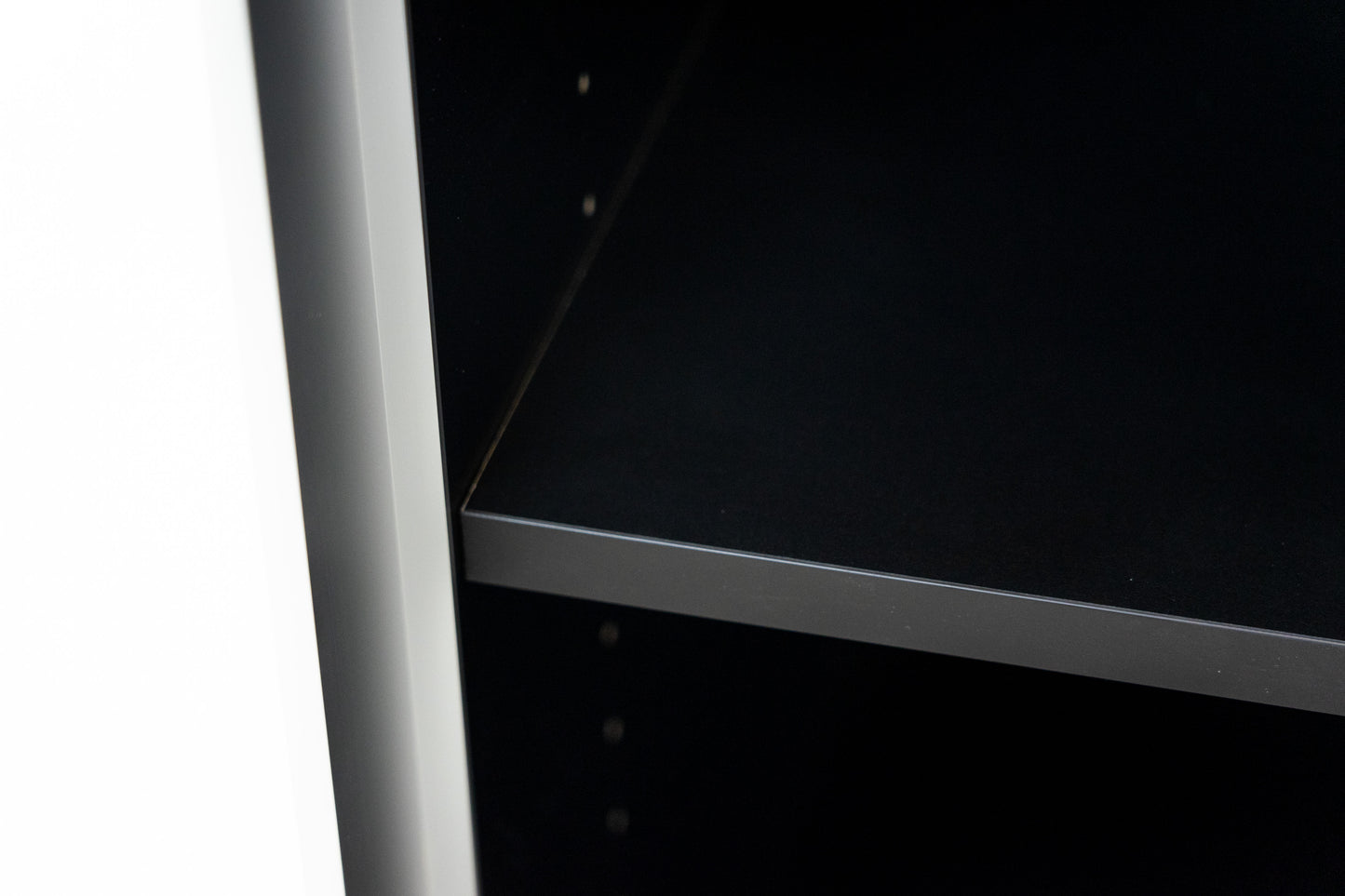 Thut Faltvorhang-Sideboard Nr. 2