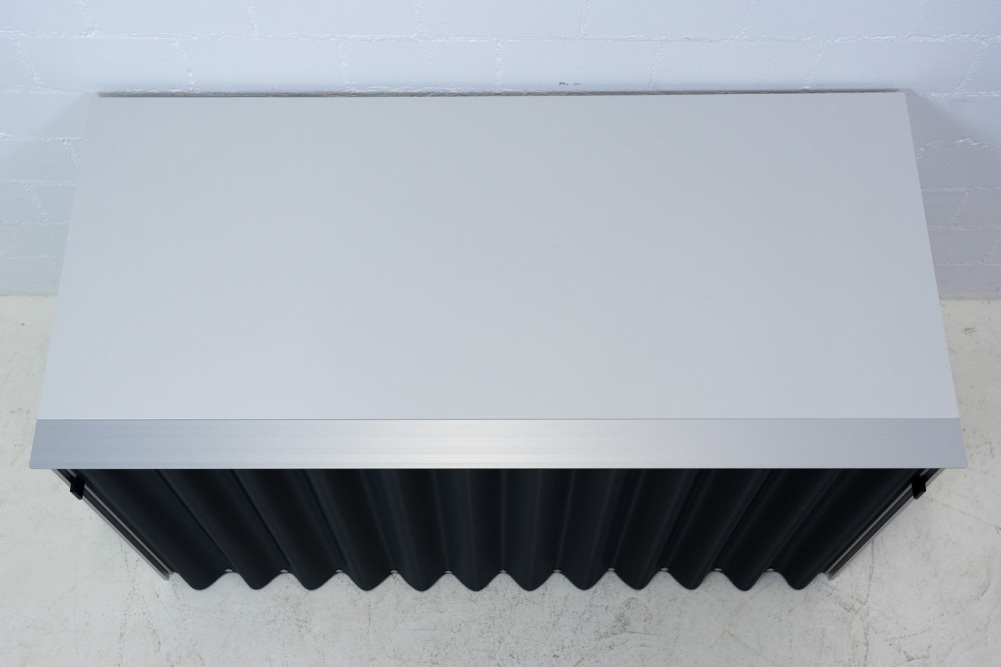 Thut Faltvorhang-Sideboard Nr. 3