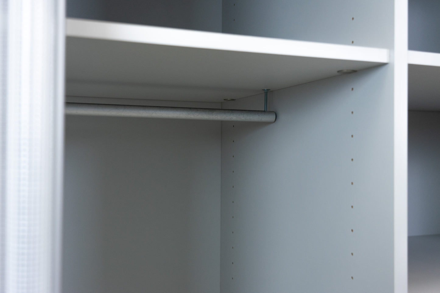 Thut Faltvorhang-Schrank Nr. 4