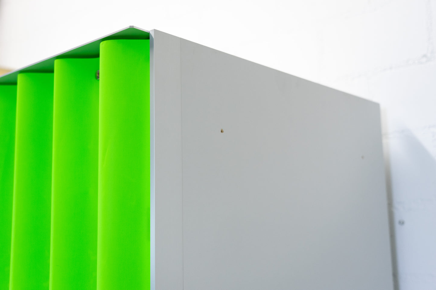 Thut Faltvorhang-Schrank Nr. 5