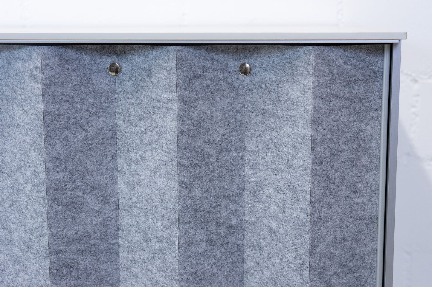Thut Faltvorhang-Schrank Nr. 3