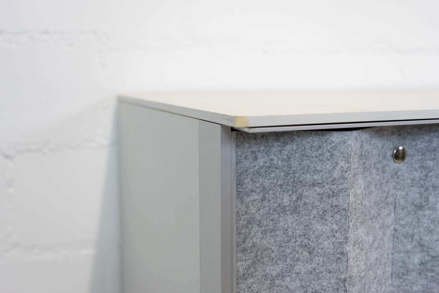 Thut Faltvorhang-Schrank Nr. 3