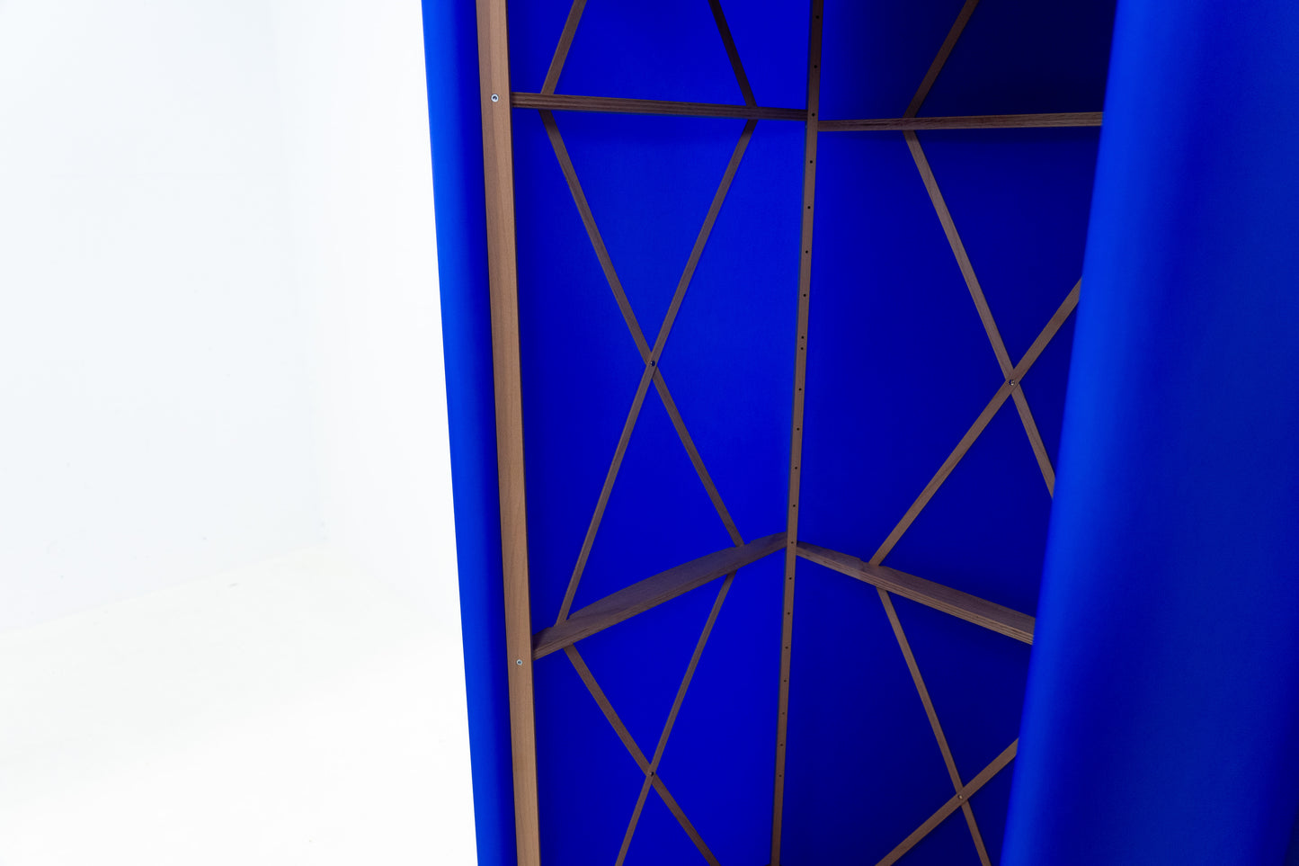 Thut Folien-Schrank 385 Nr. 4