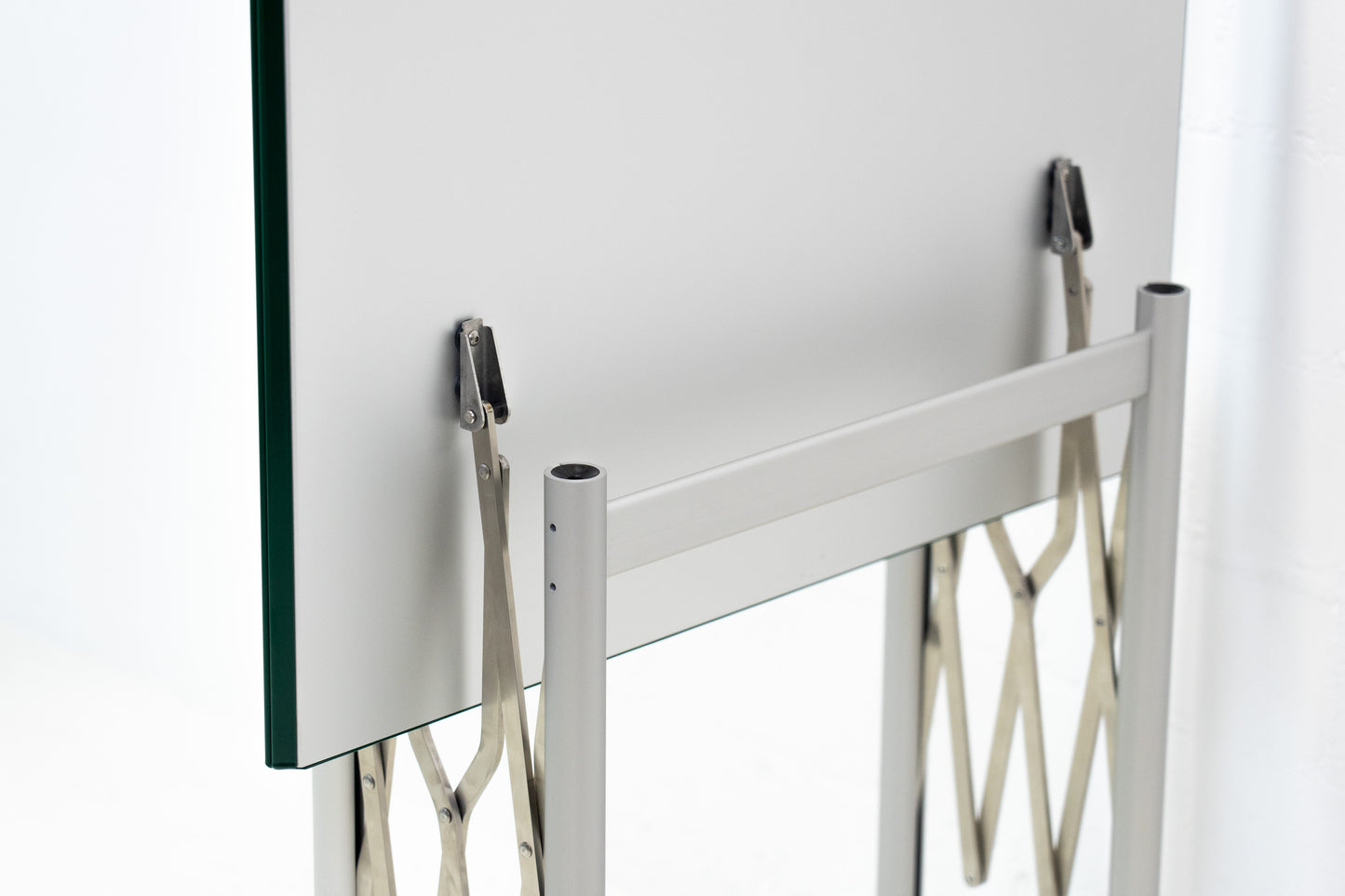 Thut Scheren-Tisch 500 Nr. 8