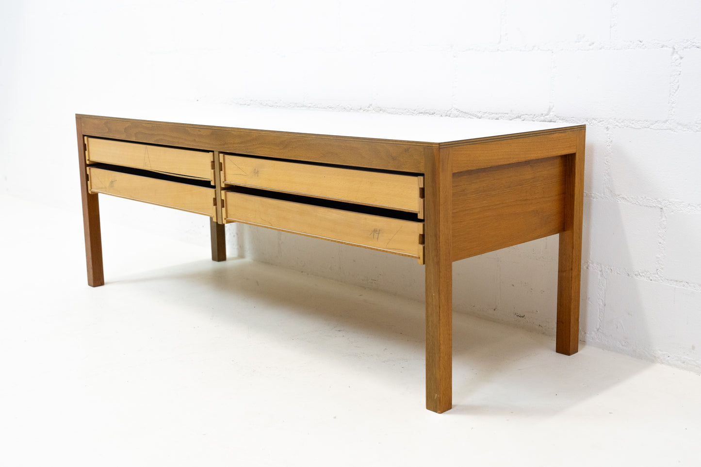 Thut Sideboard Nr. 1
