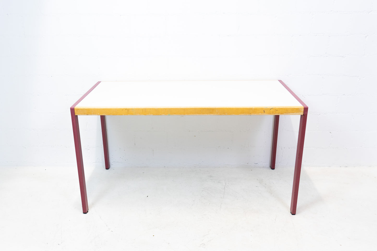 Embru Tisch Holz Metall Nr. 1