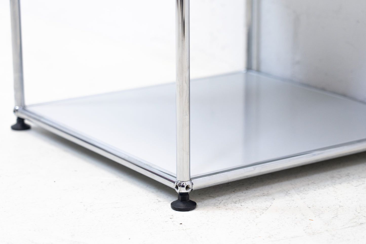 USM Haller Couchtisch Lichtgrau Nr. 7