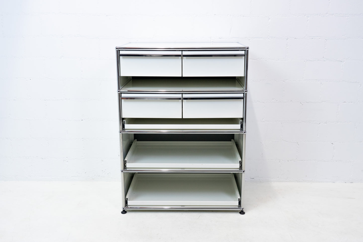 USM Haller Highboard Reinweiss-Mittelgrau Nr. 3