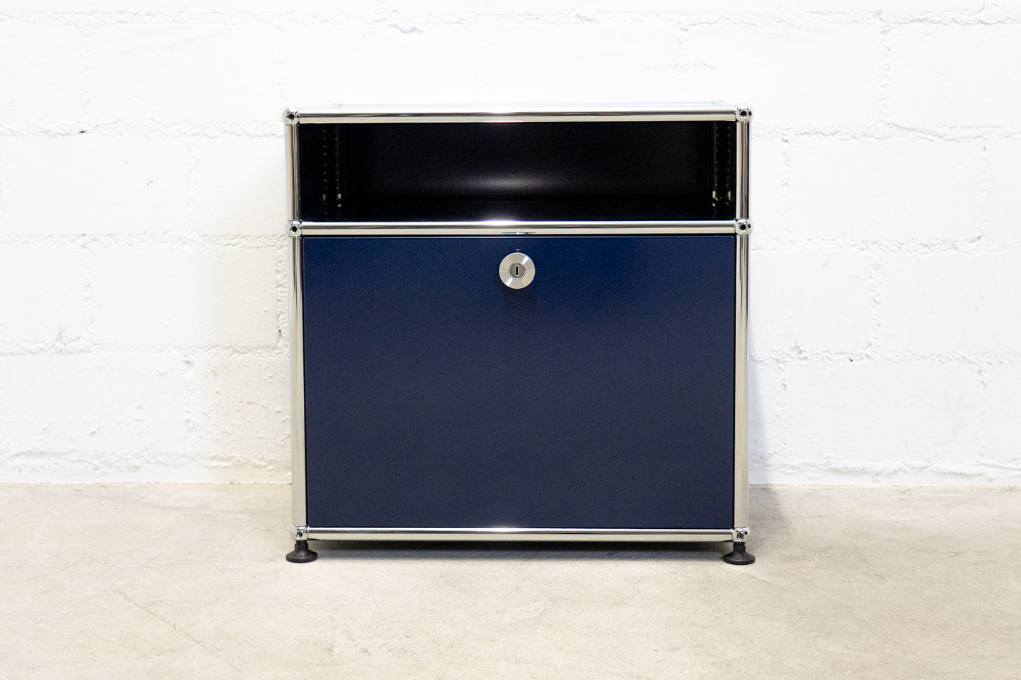 USM Haller Highboard Stahlblau Nr. 1