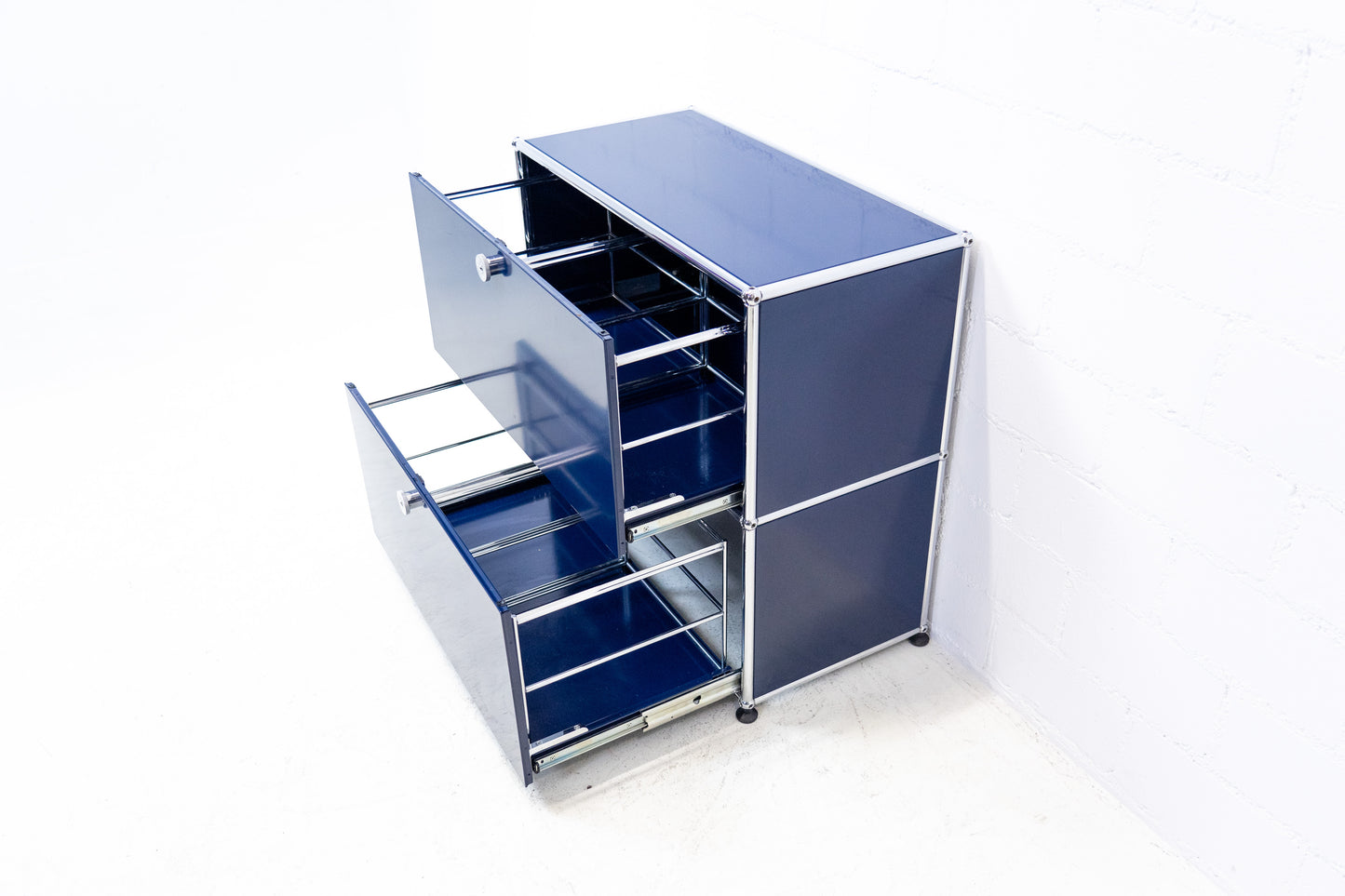 USM Haller Highboard Stahlblau Nr. 3