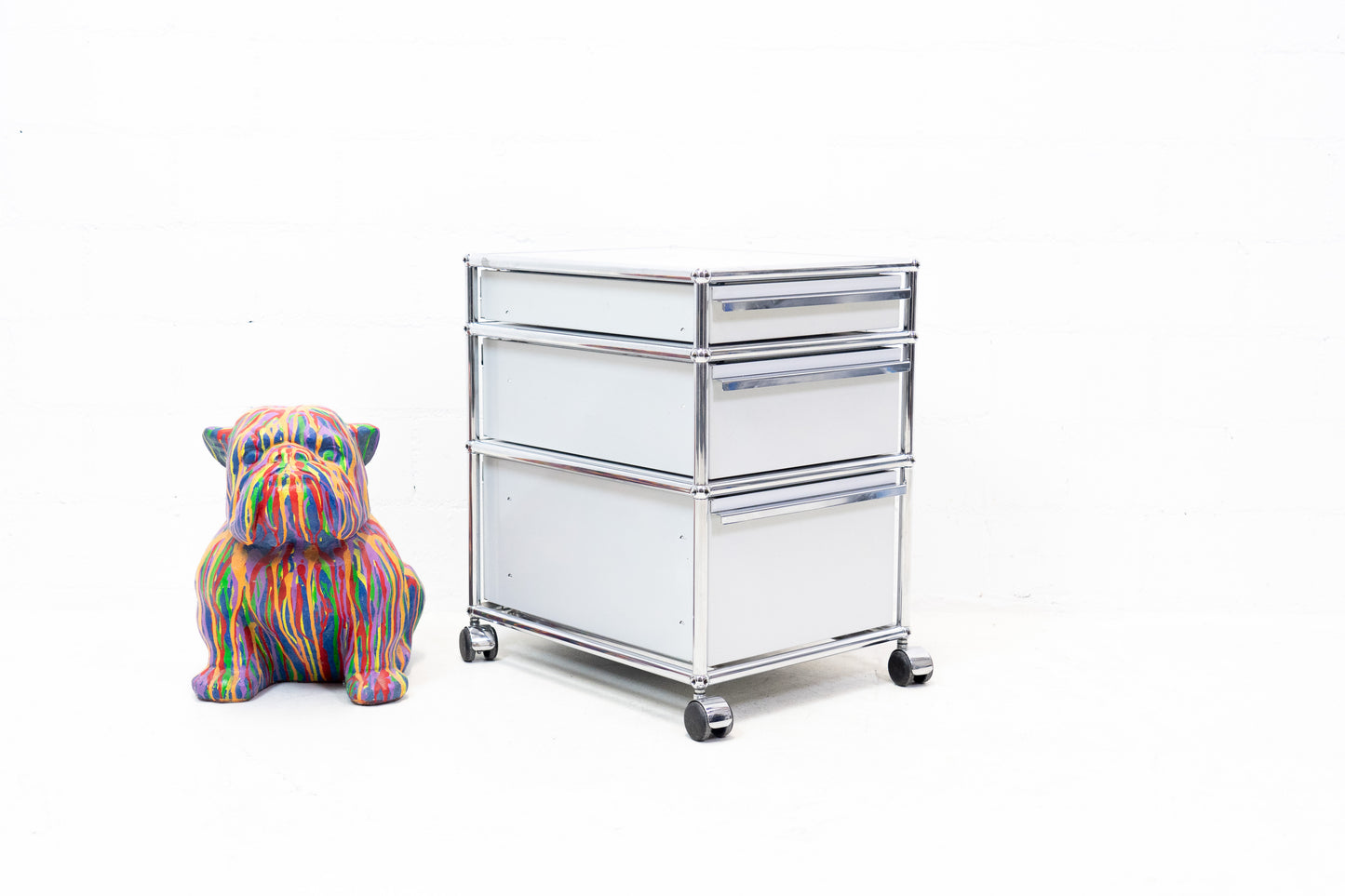 USM Haller Roll-Korpus Lichtgrau Nr. 6