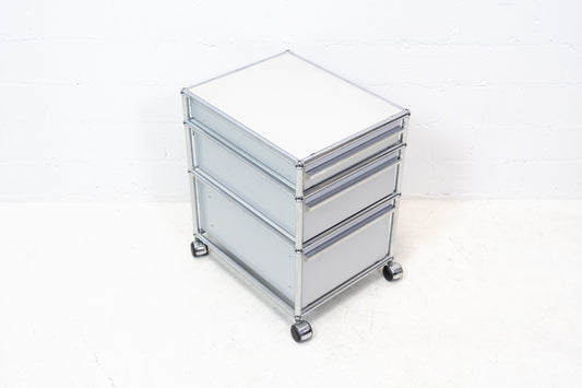 USM Haller Roll-Korpus Lichtgrau Nr. 6