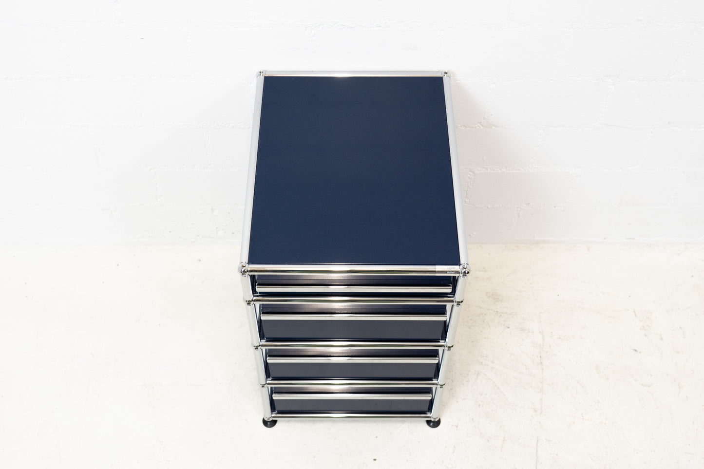 USM Haller Korpus Stahlblau Nr. 3