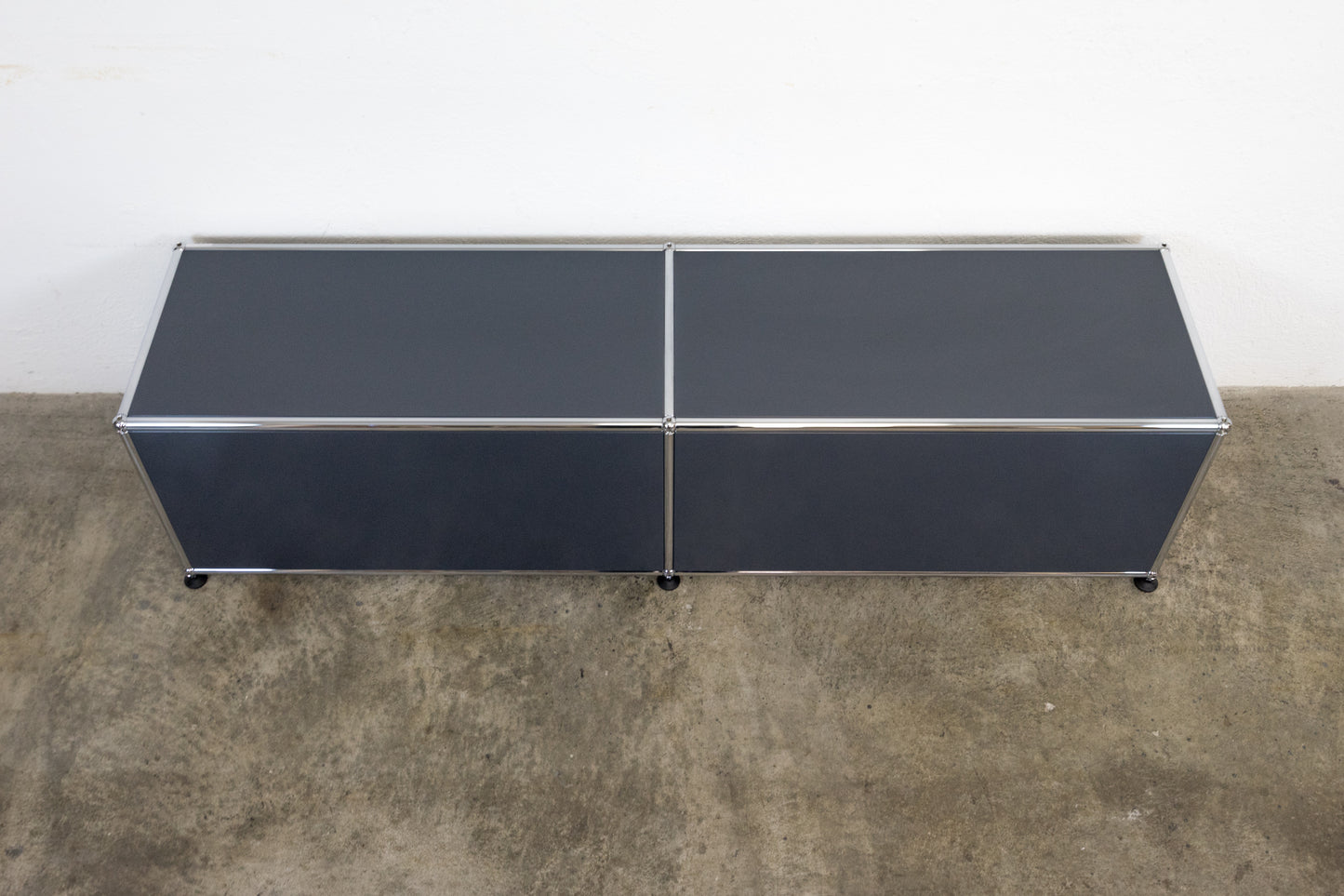 USM Haller Lowboard Anthrazitgrau Nr. 13