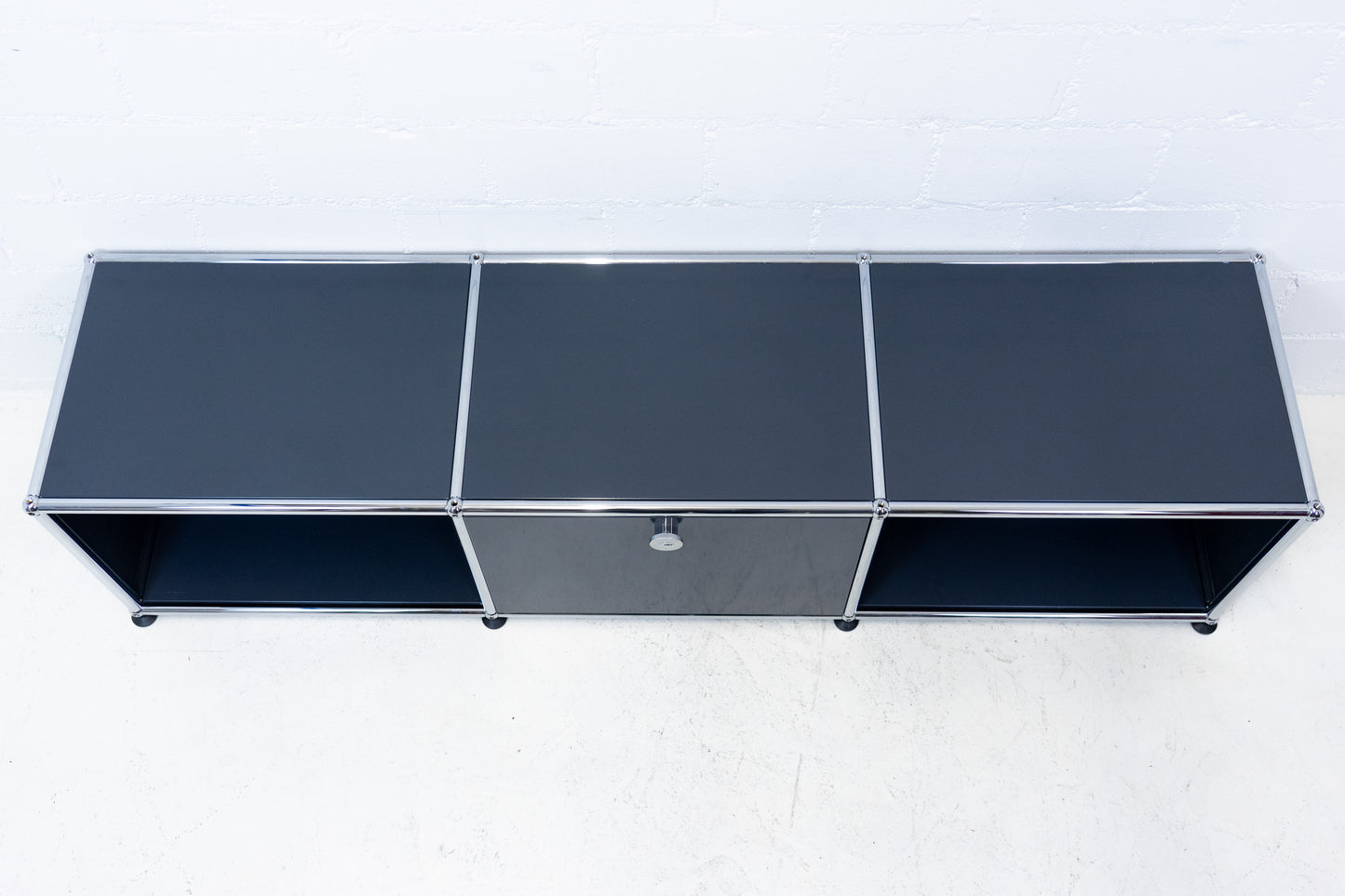 USM Haller Lowboard Anthrazitgrau Nr. 24