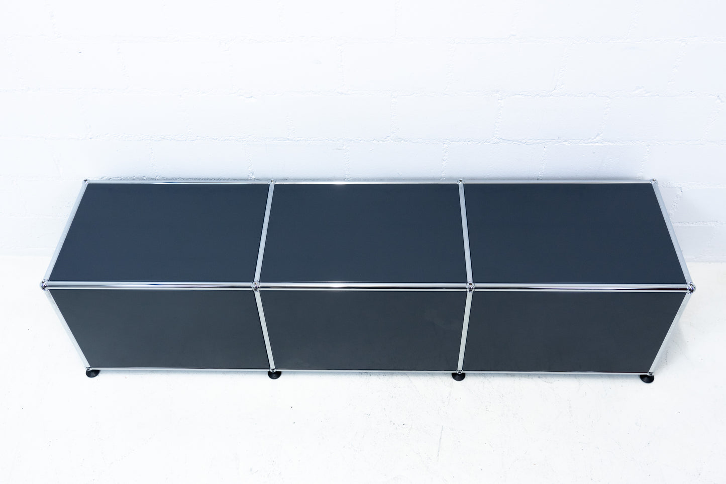 USM Haller Lowboard Anthrazitgrau Nr. 24