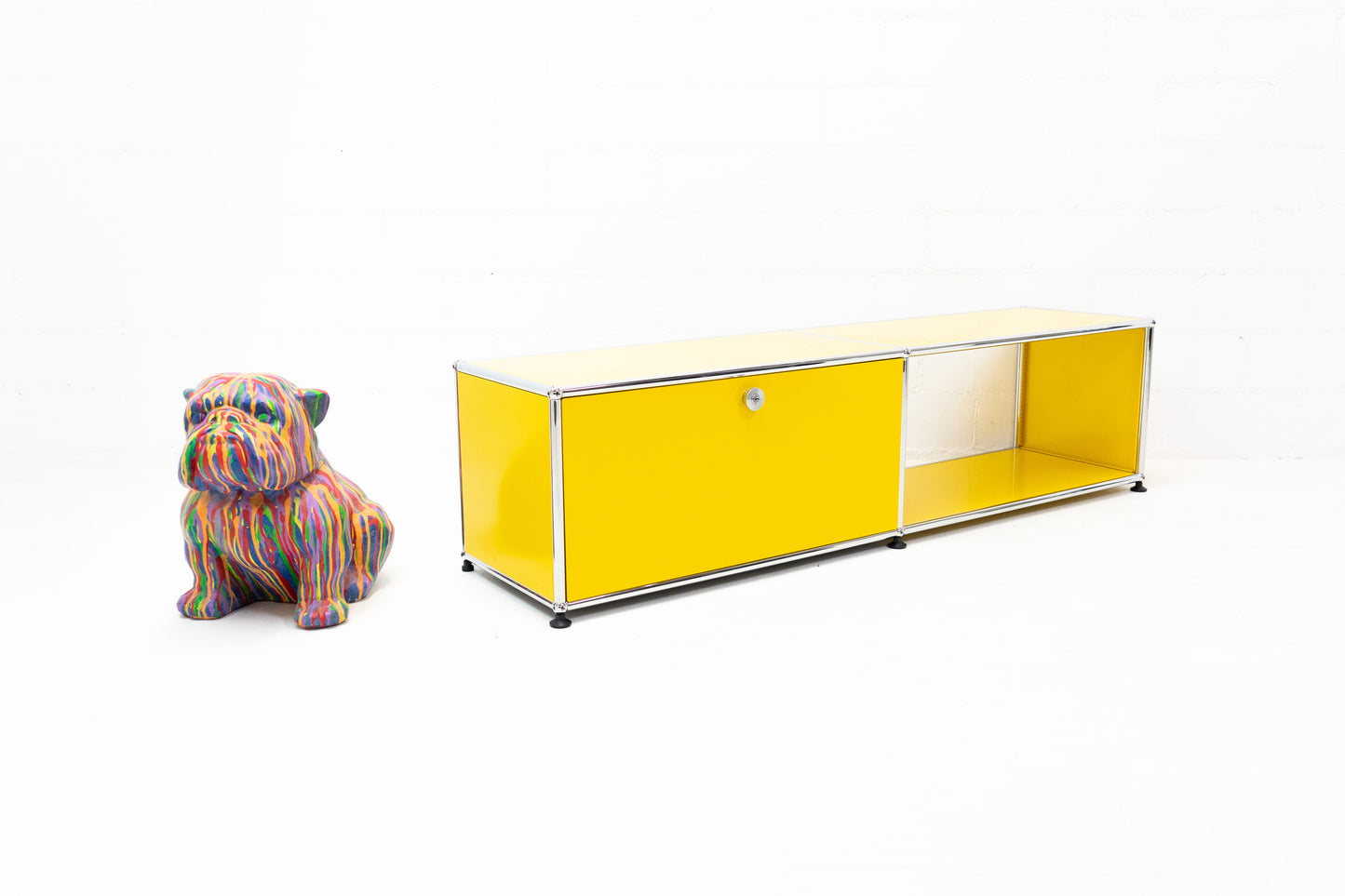 USM Haller Lowboard Goldgelb Nr. 1