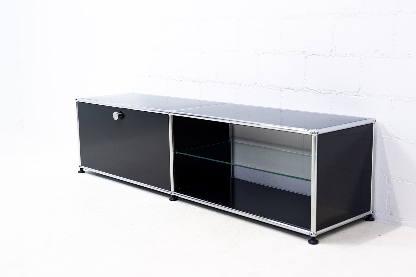 USM Haller Lowboard Gaphit Schwarz Nr. 11