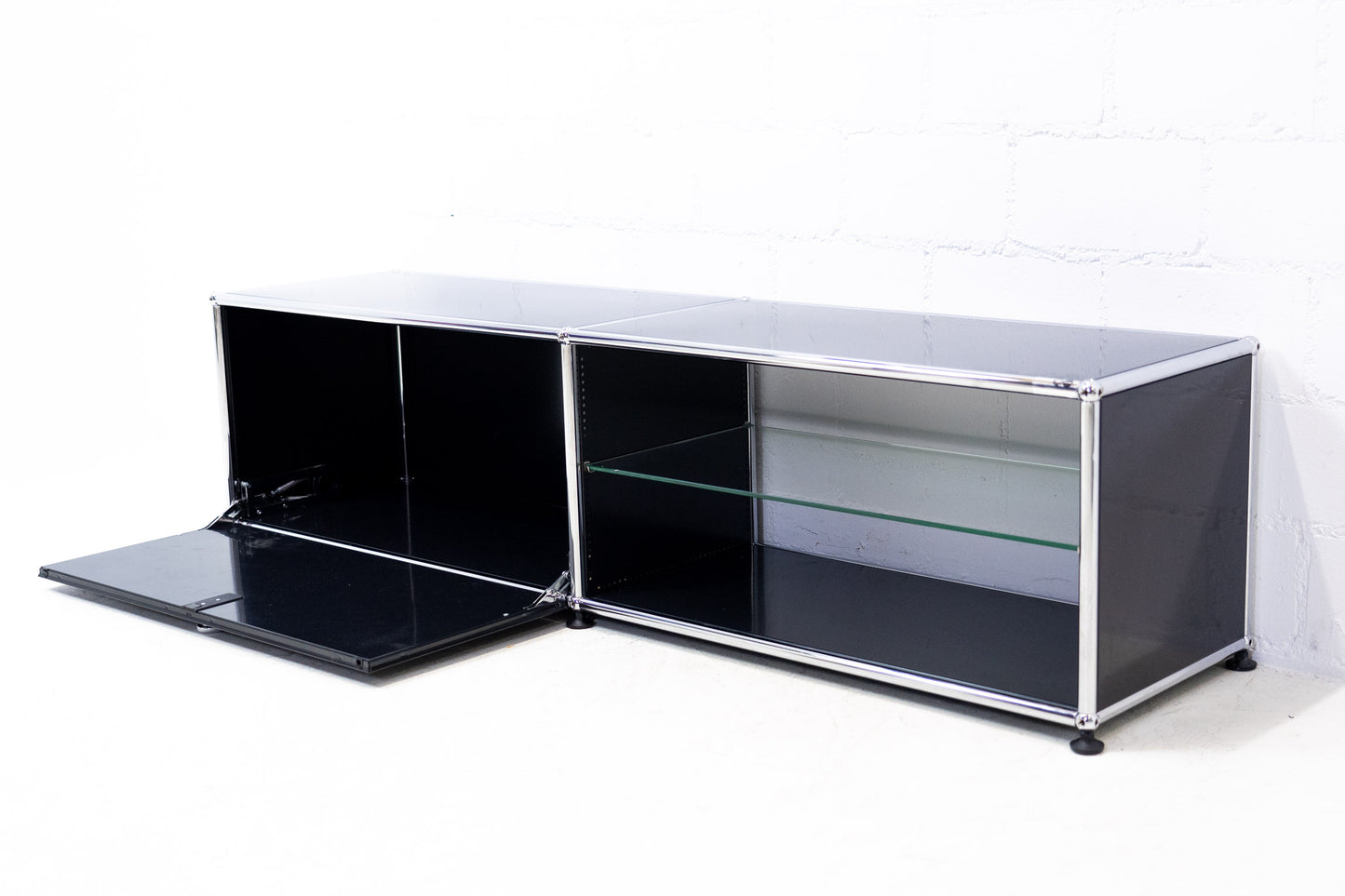 USM Haller Lowboard Gaphit Schwarz Nr. 11