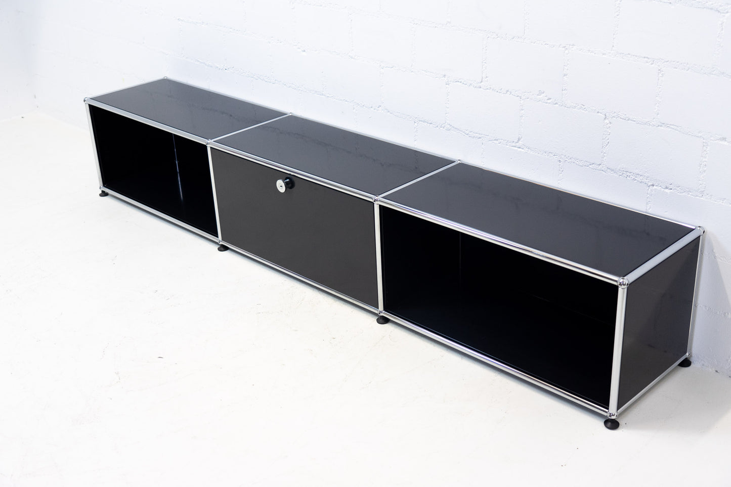 USM Haller Lowboard Gaphit Schwarz Nr. 9