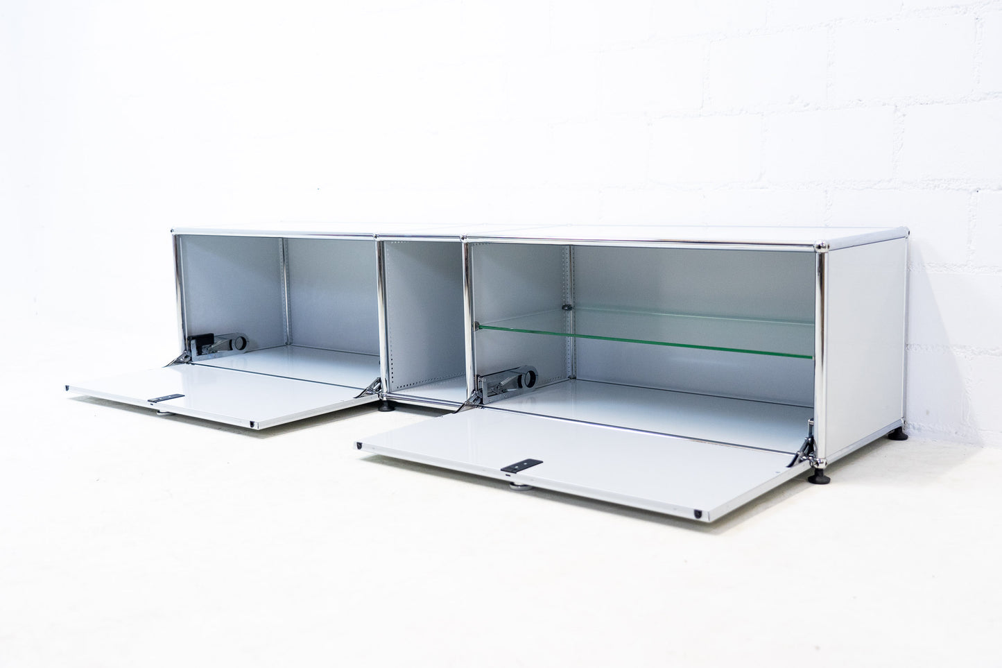 USM Haller Lowboard Lichtgrau Nr. 40