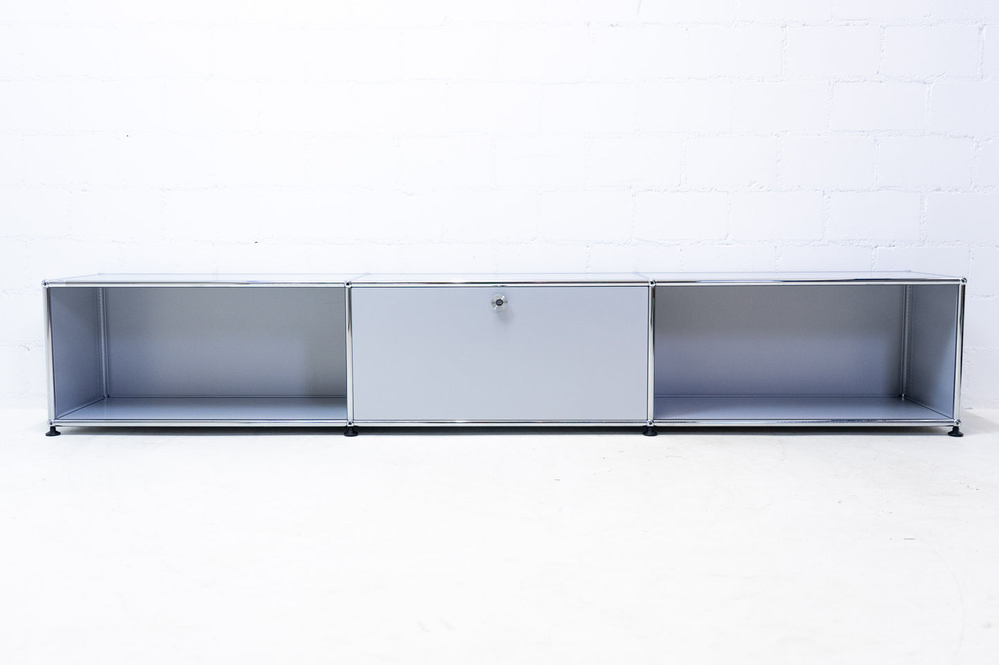USM Haller Lowboard Mattsilber Nr. 12