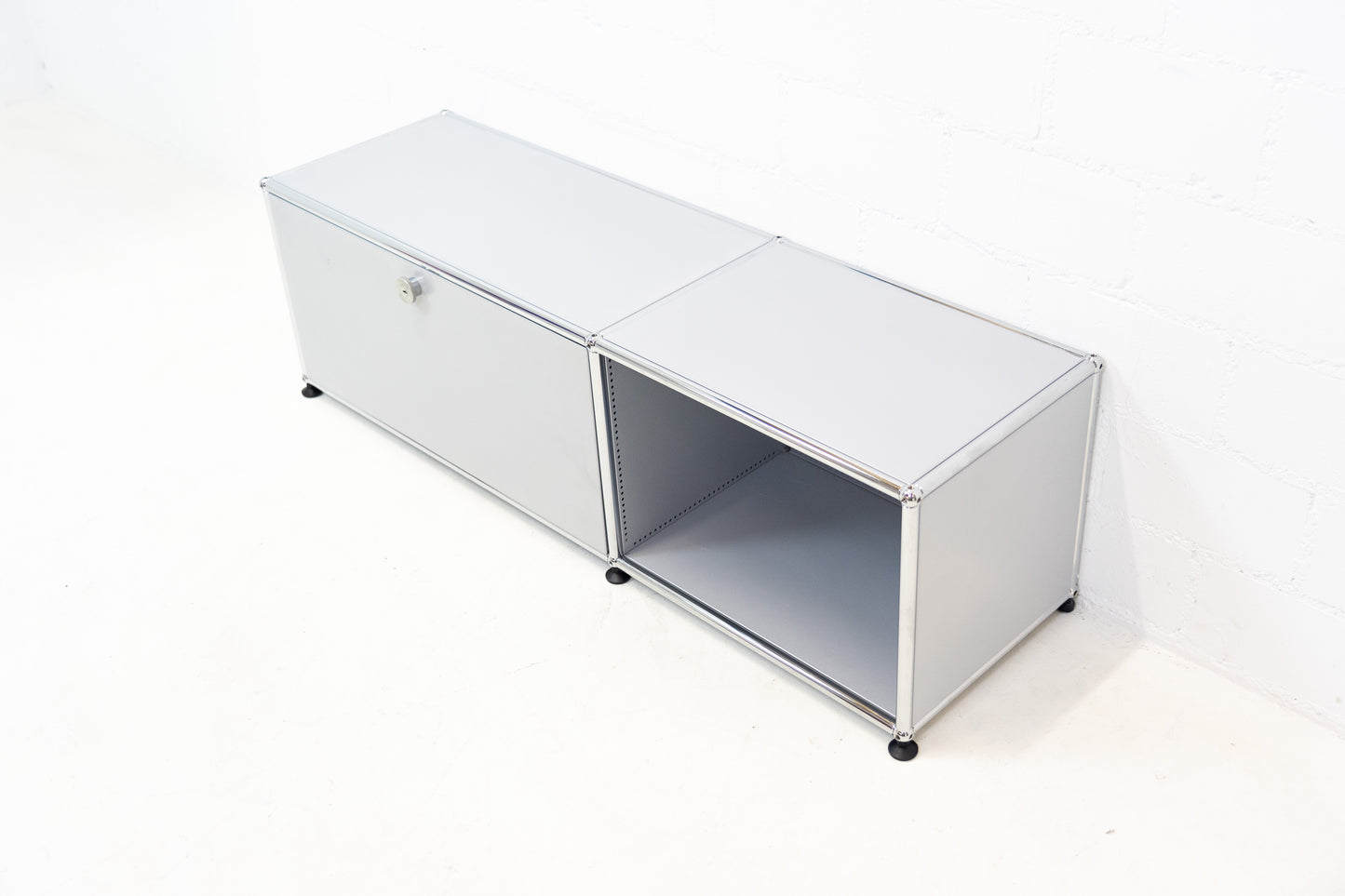 USM Haller Lowboard Mattsilber Nr. 14