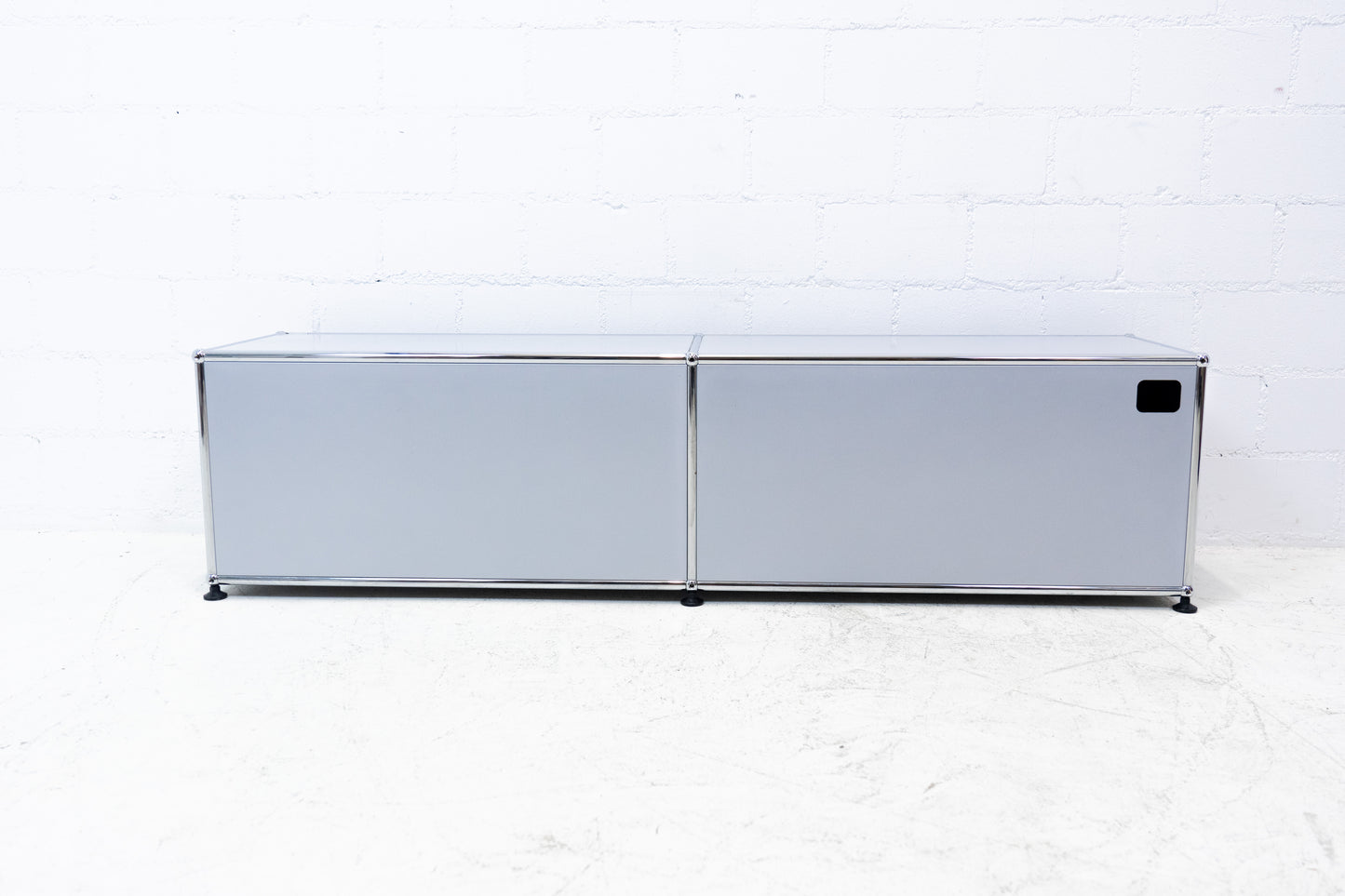 USM Haller Lowboard Mattsilber Nr. 14