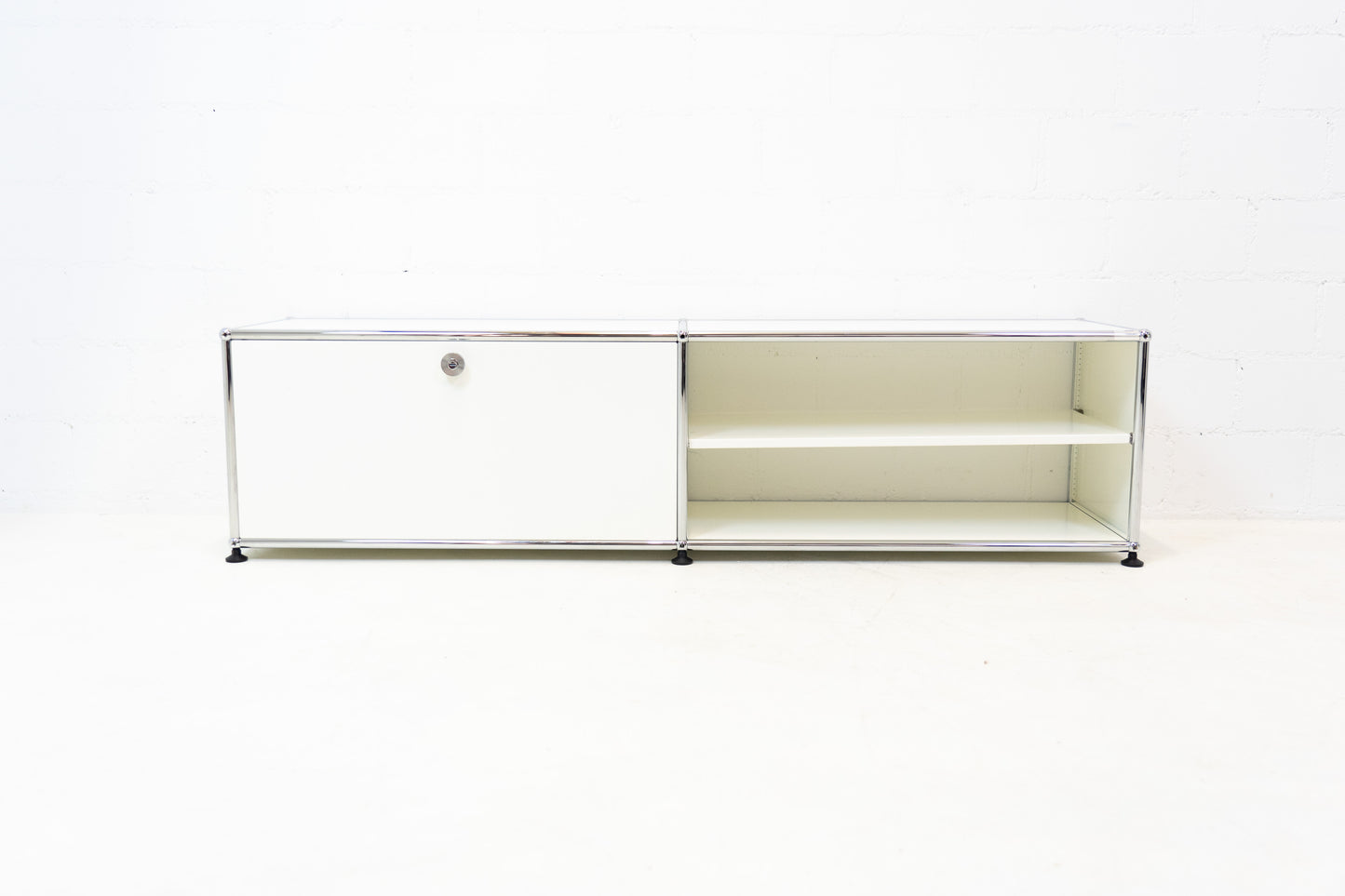 USM Haller Lowboard Reinweiss Nr. 7